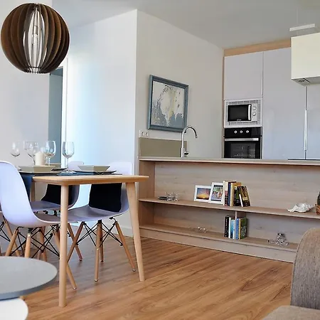 Apartament En La Rambla Con Piscina