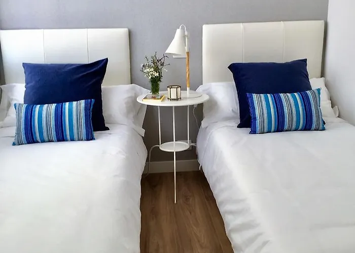 En La Rambla Con Piscina Appartement *