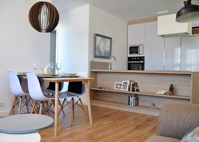 Appartement En La Rambla Con Piscina